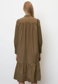 Marc O'Polo MIT GERAFFTEN DETAILS - Freizeitkleid - Earthy Brown 8 Marc O'Polo MIT GERAFFTEN DETAILS - Freizeitkleid - Earthy Brown -Mode Familie 73bcd734ad694ea6b3b6c0932972d0fa
