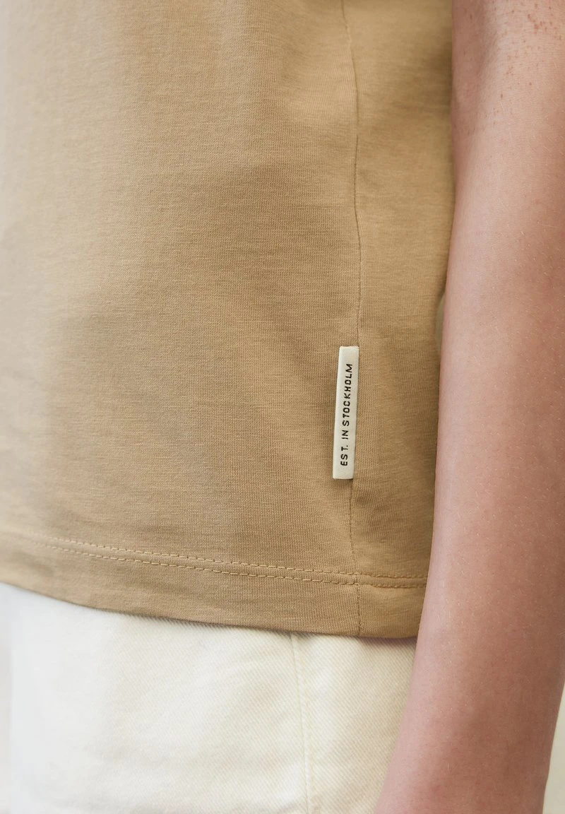 Marc O'Polo RUNDHALS - T-Shirt Basic - Dusty Earth 4 Marc O'Polo RUNDHALS - T-Shirt Basic - Dusty Earth – Bild 4