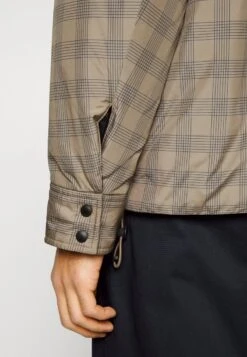 Marc O'Polo JACKET CLEAN PADDED - Übergangsjacke - Multicoloured/ Soft Mocca 10 Marc O'Polo JACKET CLEAN PADDED - Übergangsjacke - Multicoloured/ Soft Mocca -Mode Familie 761613fa35204fbb82461f1c4e5b4318