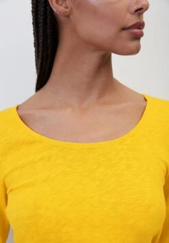 Marc O'Polo MIT RUNDEM AUSSCHNITT - Langarmshirt - Morning Sun 9 Marc O'Polo MIT RUNDEM AUSSCHNITT - Langarmshirt - Morning Sun -Mode Familie 79c7805335564ea0909070622a7204a3