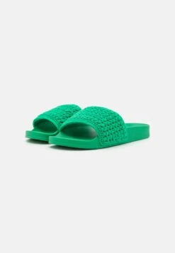 Marc O'Polo EBBA - Pantolette Flach - Vivid Green 8 Marc O'Polo EBBA - Pantolette Flach - Vivid Green -Mode Familie 7a4d47c61fa5452695980a8e6ceebb78