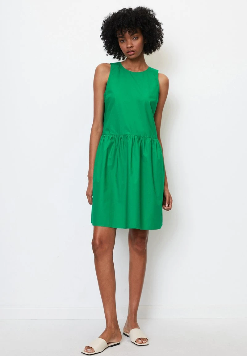 Marc O'Polo SLEEVELESS VOLUMINOUS FIT - Freizeitkleid - Vivid Green 2 Marc O'Polo SLEEVELESS VOLUMINOUS FIT - Freizeitkleid - Vivid Green – Bild 2