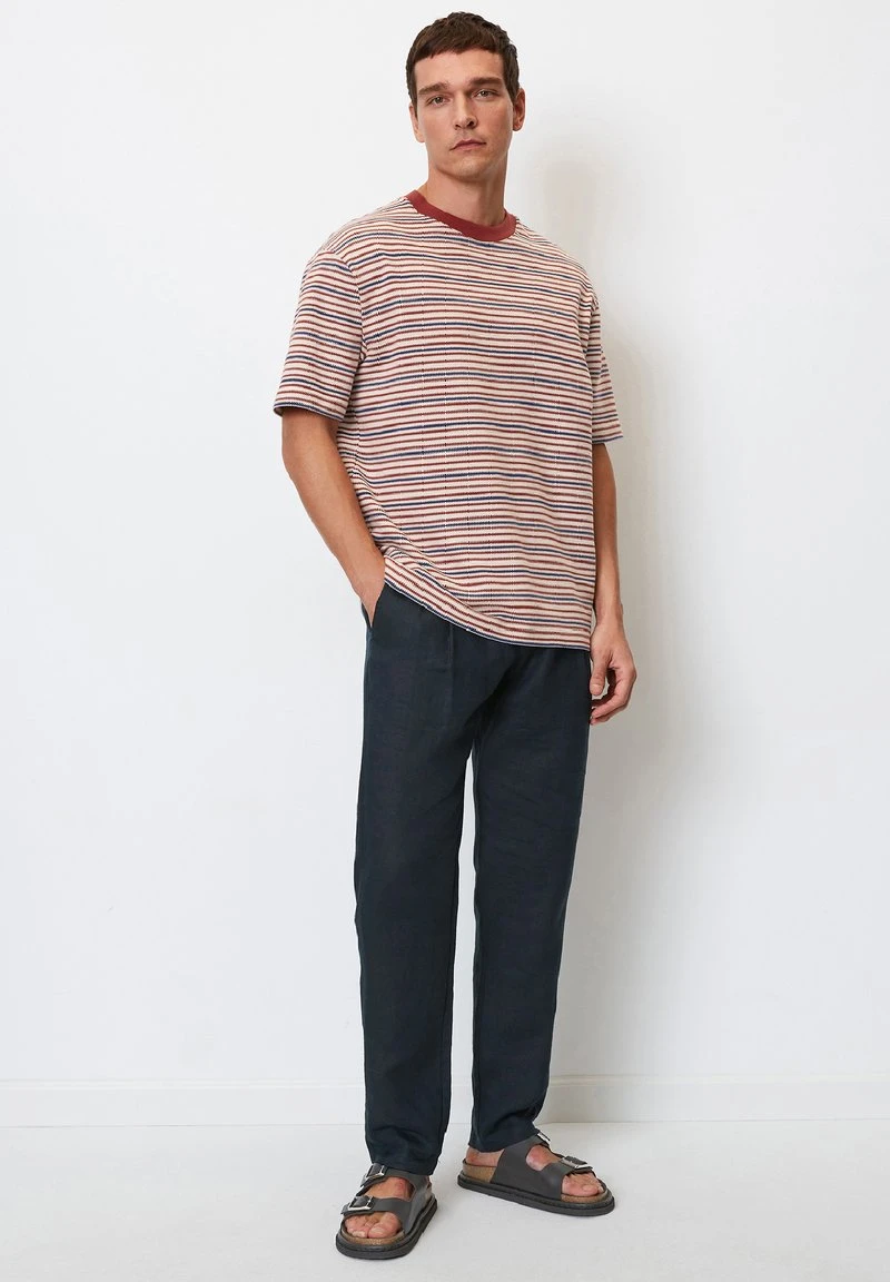 Marc O'Polo STREIFEN RELAXED - T-Shirt Print - Multi Tall Poppy 2 Marc O'Polo STREIFEN RELAXED - T-Shirt Print - Multi Tall Poppy – Bild 2