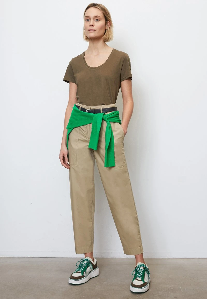 Marc O'Polo RELAXED AUS SINGLE - T-Shirt Basic - Earthy Brown 2 Marc O'Polo RELAXED AUS SINGLE - T-Shirt Basic - Earthy Brown – Bild 2