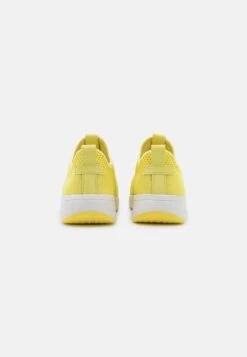 Marc O'Polo LOLETA - Sneaker Low - Lemon 9 Marc O'Polo LOLETA - Sneaker Low - Lemon -Mode Familie 90b5bb755e324410a444fe806c959444