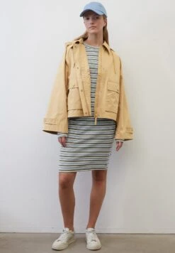 Marc O'Polo DENIM MIT ABNEHMBARER KAPU - Leichte Jacke - Simple Pleasures 10 Marc O'Polo DENIM MIT ABNEHMBARER KAPU - Leichte Jacke - Simple Pleasures -Mode Familie 92146cab49cb4cb38aa940a8cf400d52