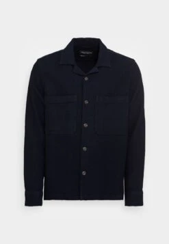 Marc O'Polo OVERSHIRT WITH CAMP COLLAR LONG SLEEVE TWO PATCHED FLAP POCKET - Hemd - Dark Navy 9 Marc O'Polo OVERSHIRT WITH CAMP COLLAR LONG SLEEVE TWO PATCHED FLAP POCKET - Hemd - Dark Navy -Mode Familie 92d06057918a44b89d8123ffc92e49dc 1