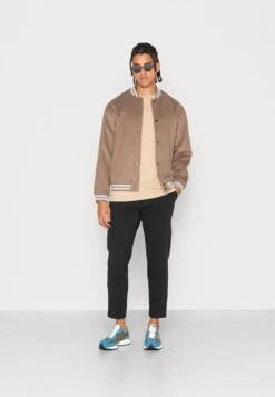 Marc O'Polo JACKET COLLEGE - Bomberjacke - Pale Taupe -Mode Familie 931d28127249444cb1400ba17fa1260c