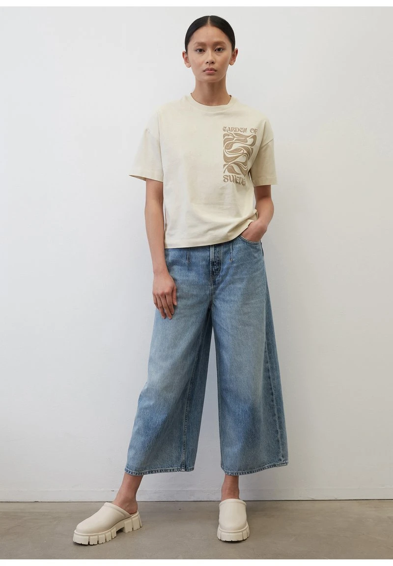 Marc O'Polo RUNDHALS REGULAR - T-Shirt Print - Chalky Sand 5 Marc O'Polo RUNDHALS REGULAR - T-Shirt Print - Chalky Sand – Bild 5