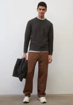 Marc O'Polo RUNDHALS REGULAR - Strickpullover - Black -Mode Familie 942ea485a71a43458db4d6bc60c95eef