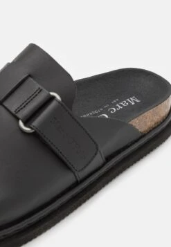 Marc O'Polo MOD. MATS 1A - Pantolette Flach - Black 11 Marc O'Polo MOD. MATS 1A - Pantolette Flach - Black -Mode Familie 9929dc350f2d40468fd6577abf94a916