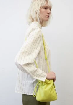 Marc O'Polo KIRSTI - Umhängetasche - Lime Green