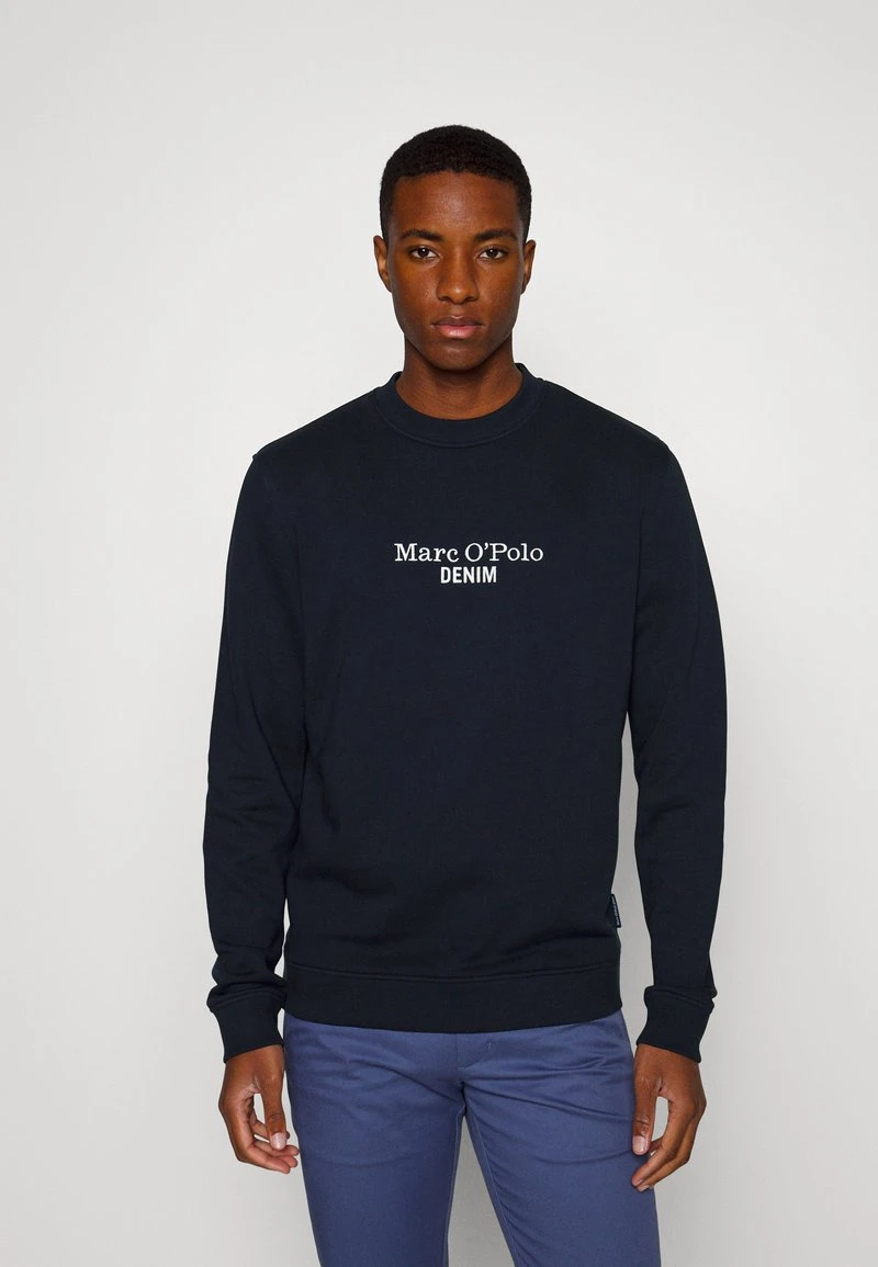 Marc O'Polo DENIM LONG SLEEVE LOGO PRINT ARTWORK - Sweatshirt - True Navy 1 Marc O'Polo DENIM LONG SLEEVE LOGO PRINT ARTWORK - Sweatshirt - True Navy