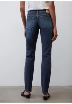Marc O'Polo MODELL ALBY AUS BIO-STRETCH-MIX - Jeans Slim Fit - Authentic Dark Blue Wash -Mode Familie a10dfb90f5f64b98a17a2c53a1df155a