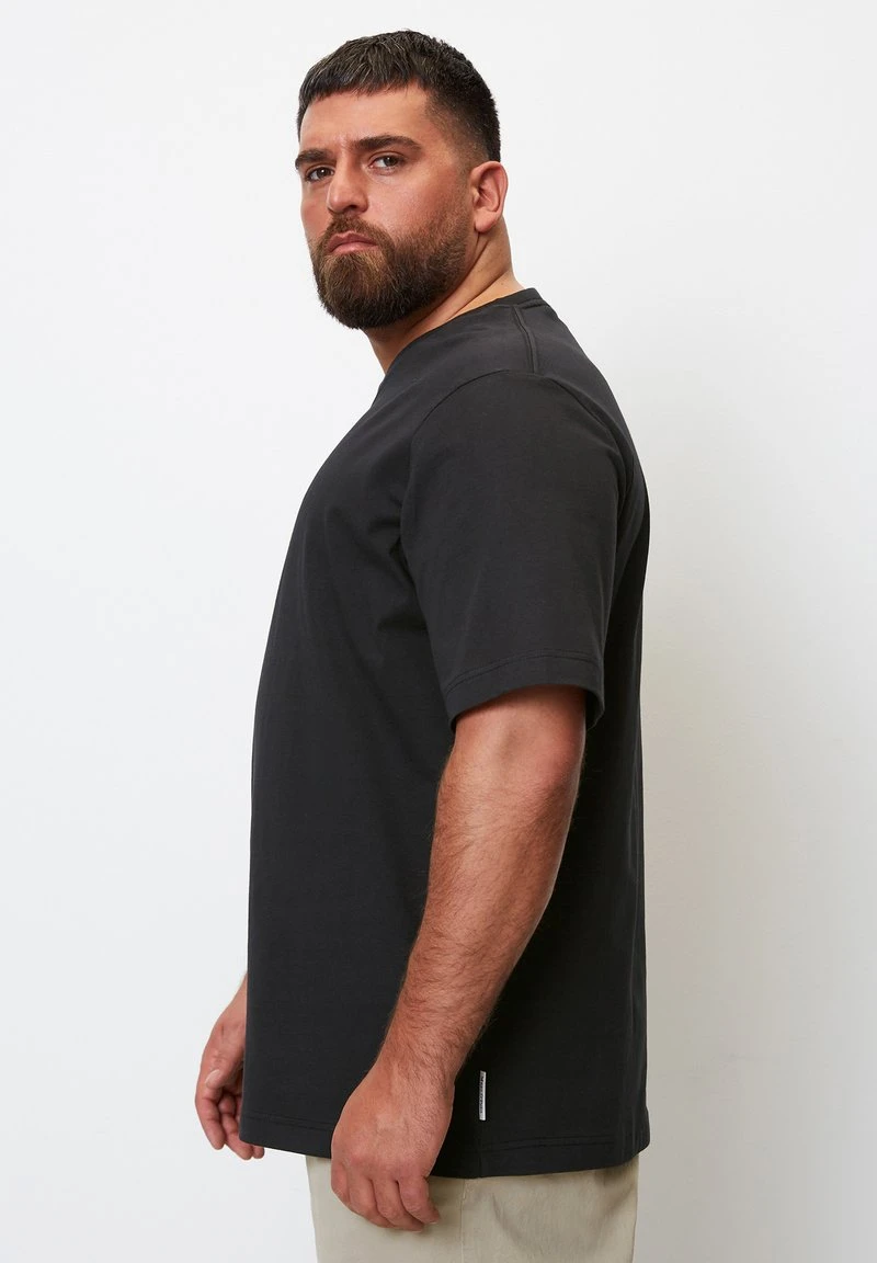Marc O'Polo REGULAR AUS HEAVY WEIGHT - T-Shirt Basic - Black 4 Marc O'Polo REGULAR AUS HEAVY WEIGHT - T-Shirt Basic - Black – Bild 4