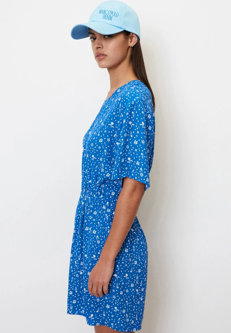 Marc O'Polo DENIM KURZER OVERALL MIT RÜCKENAUSSCHNITT AUS FLIESSE - Jumpsuit - Multi Mediterranean Blue 2 Marc O'Polo DENIM KURZER OVERALL MIT RÜCKENAUSSCHNITT AUS FLIESSE - Jumpsuit - Multi Mediterranean Blue – Bild 2