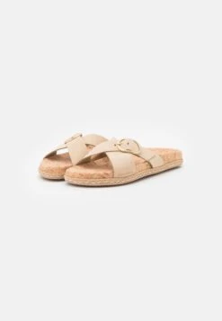 Marc O'Polo KIARA - Pantolette Flach - Sand -Mode Familie a31d998a731c48cf948bc99349e37f54