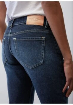 Marc O'Polo MODELL ALBY AUS BIO-STRETCH-MIX - Jeans Slim Fit - Authentic Dark Blue Wash