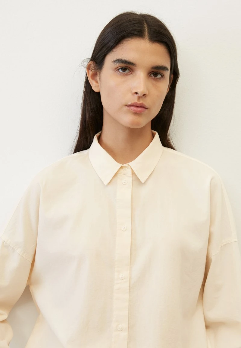 Marc O'Polo Hemdbluse - Chalky Sand 4 Marc O'Polo Hemdbluse - Chalky Sand – Bild 4