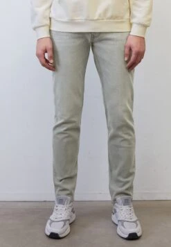 Marc O'Polo MODELL KEMI AUS BIO-MIX - Jeans Straight Leg - Light Grey Wash -Mode Familie a74efa73d0504ab787694295a85cb618