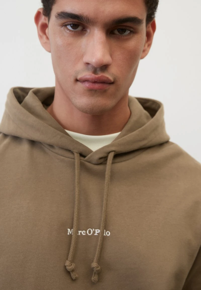 Marc O'Polo KAPUZEN- REGULAR AUS REINER BIO - Kapuzenpullover - Nutshell 3 Marc O'Polo KAPUZEN- REGULAR AUS REINER BIO - Kapuzenpullover - Nutshell – Bild 3