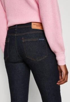 Marc O'Polo DENIM TROUSER REGULAR WAIST REGULAR LENGTH - Jeans Slim Fit - Multi/dark Blue Rinse 11 Marc O'Polo DENIM TROUSER REGULAR WAIST REGULAR LENGTH - Jeans Slim Fit - Multi/dark Blue Rinse -Mode Familie aa5fe1f4dd784d88b4449160ad989787