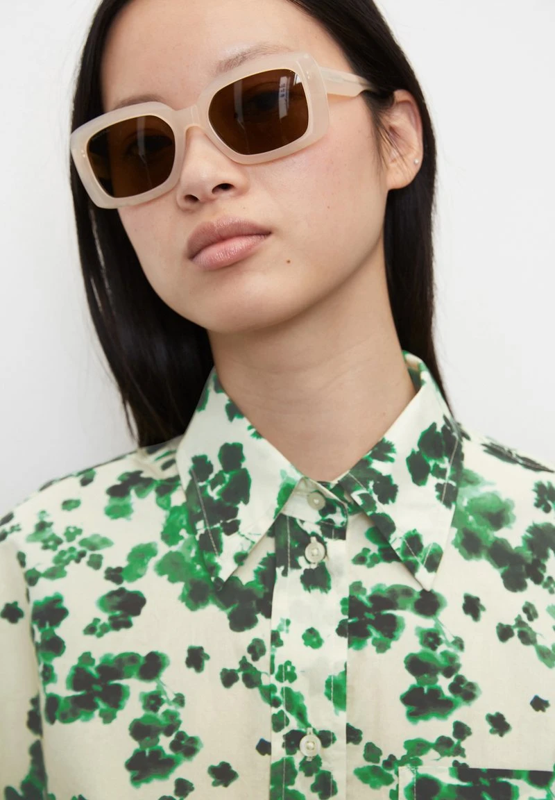 Marc O'Polo WEITE MIT CAPE-CHARAKTER AUS PAPERTOUCH-POPELL - Hemdbluse - Multi 4 Marc O'Polo WEITE MIT CAPE-CHARAKTER AUS PAPERTOUCH-POPELL - Hemdbluse - Multi – Bild 4