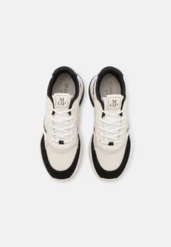 Marc O'Polo MIKA - Sneaker Low - Black 11 Marc O'Polo MIKA - Sneaker Low - Black -Mode Familie adf29b7d071d40479527ec5cc6fb52b5