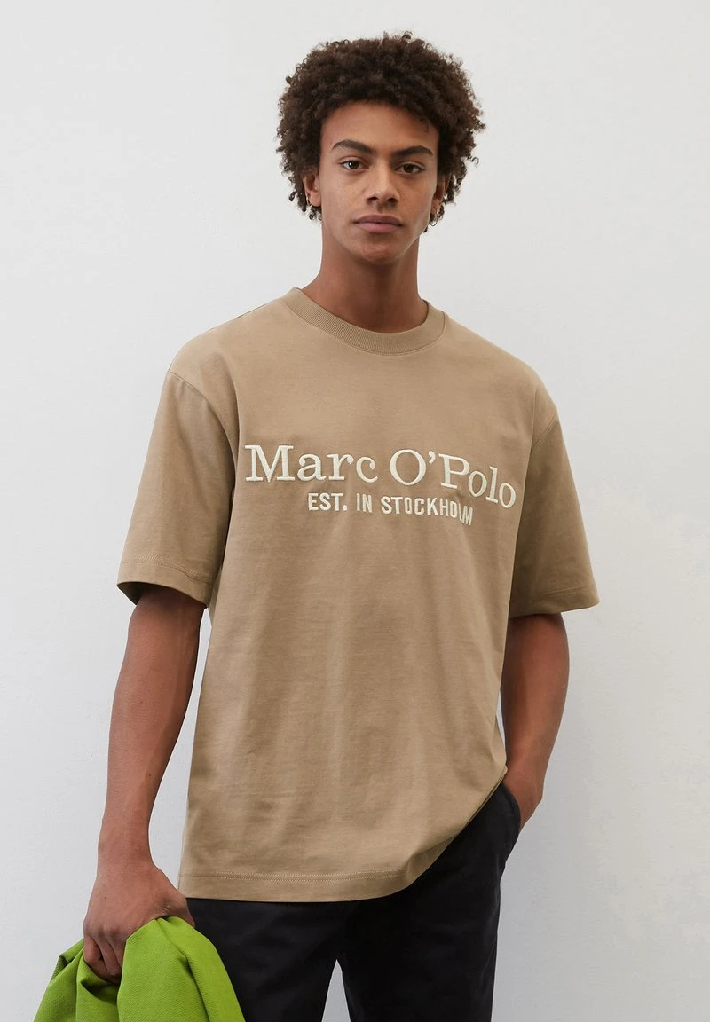 Marc O'Polo EMBROIDERY - T-Shirt Print - Soft Mocca 1 Marc O'Polo EMBROIDERY - T-Shirt Print - Soft Mocca
