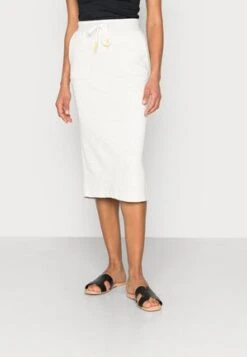 Marc O'Polo DENIM TROUSER LOW WAIST SKINNY FIT REGULAR LENGTH - Jeans Skinny Fit - Liverpool Wash -Mode Familie b2eed7ae3b93486ea061c87daa359333