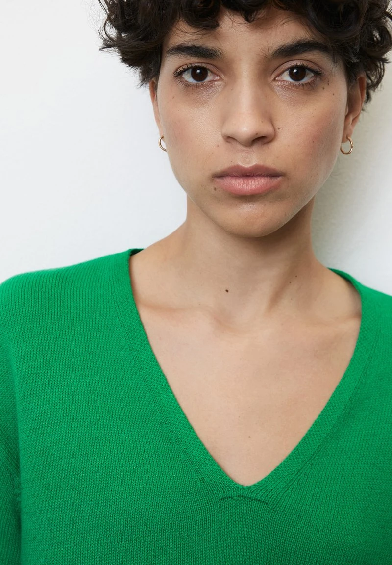 Marc O'Polo V-NECK - Strickpullover - Vivid Green 4 Marc O'Polo V-NECK - Strickpullover - Vivid Green – Bild 4