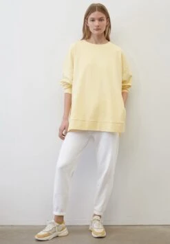 Marc O'Polo MIT SEITENNAHT-SCHLITZEN AUS ORG - Sweatshirt - Pale Sunflower -Mode Familie b552a0c35ac74f08a55fae89c94f7b80