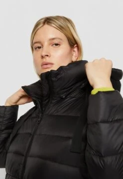 Marc O'Polo PATCHED POCKETS DETACHABLE HOOD - Wintermantel - Black 11 Marc O'Polo PATCHED POCKETS DETACHABLE HOOD - Wintermantel - Black -Mode Familie b65b36894b4c4aee81abd26f82e68ed9