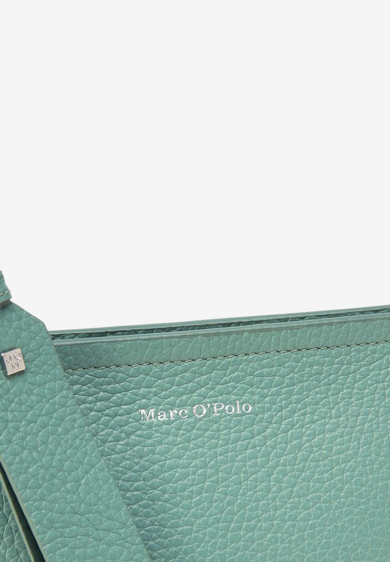Marc O'Polo MIT ABNEHMBARER HANDSCHLAUFE - Clutch - Lake Green 5 Marc O'Polo MIT ABNEHMBARER HANDSCHLAUFE - Clutch - Lake Green – Bild 5