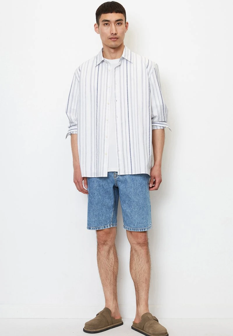 Marc O'Polo HAMAR - Jeans Shorts - Mid Blue Salt'n Pepper Wash 2 Marc O'Polo HAMAR - Jeans Shorts - Mid Blue Salt'n Pepper Wash – Bild 2