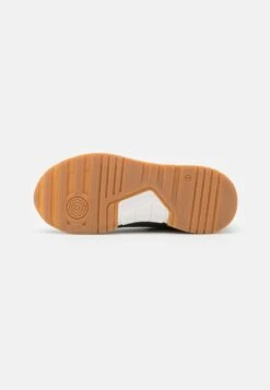 Marc O'Polo PETER 1D - Sneaker Low - Khaki -Mode Familie bc3ea8fc44c744e7a731258b9ceec318