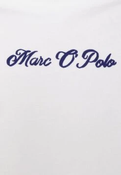 Marc O'Polo SHORT SLEEVE PRINTED ARTWORK AT CHESTRIBBED NECK TRI - T-Shirt Basic - White 10 Marc O'Polo SHORT SLEEVE PRINTED ARTWORK AT CHESTRIBBED NECK TRI - T-Shirt Basic - White -Mode Familie c0548d4b348a454c993befc0dcd091ee