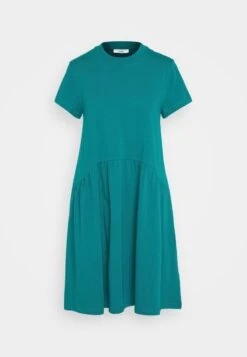 Marc O'Polo DENIM DRESS STYLE HEAVY RAW RUFFLES - Jerseykleid - Green -Mode Familie c07408398b3b436eb096eed9a324d362
