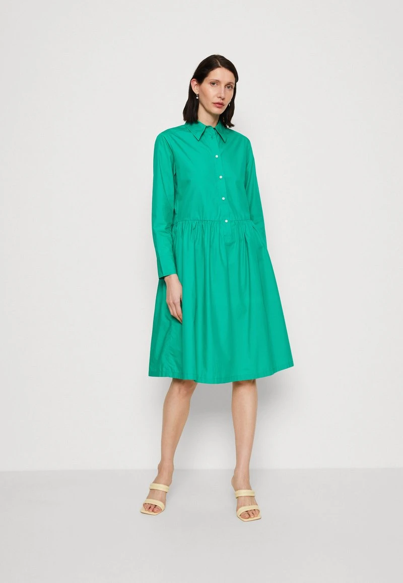 Marc O'Polo DRESS SHIRT STYLE FEMININE GATHERING MODERN DETAILS - Blusenkleid - Vivid Green 1 Marc O'Polo DRESS SHIRT STYLE FEMININE GATHERING MODERN DETAILS - Blusenkleid - Vivid Green