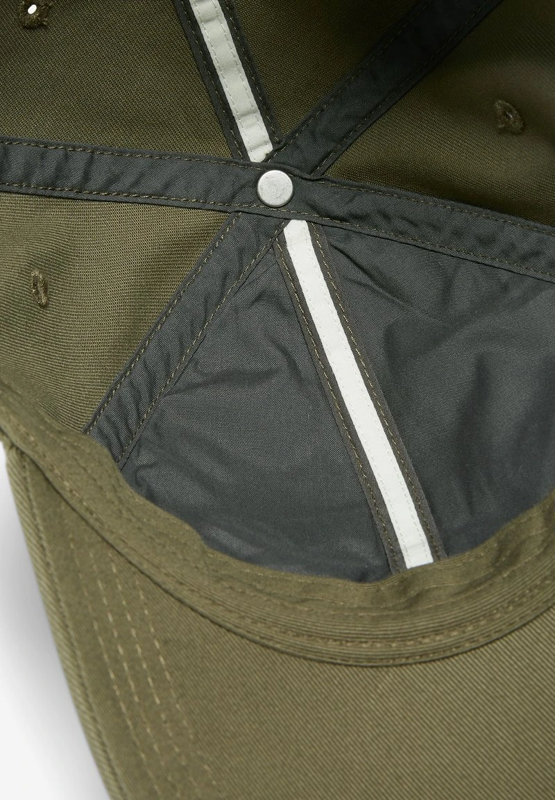 Marc O'Polo Cap - Olive 3 Marc O'Polo Cap - Olive – Bild 3