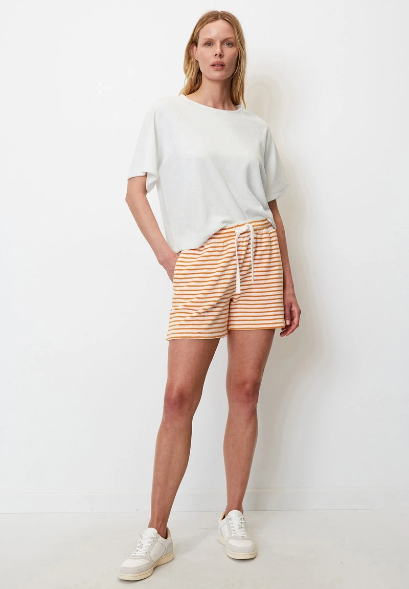 Marc O'Polo FROTTEE REGULAR - Shorts - Multi Faded Marigold 1 Marc O'Polo FROTTEE REGULAR - Shorts - Multi Faded Marigold