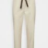 Marc O'Polo PANTS JOGGING STYLE TAPERED LEG FRENCH POCKETS CROPPED - Jogginghose - Multi