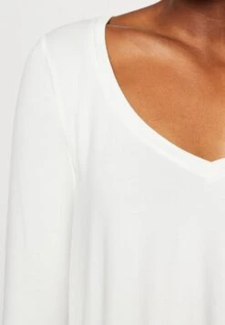 Marc O'Polo 3/4 SLEEVE V NECK - Langarmshirt - White 11 Marc O'Polo 3/4 SLEEVE V NECK - Langarmshirt - White -Mode Familie c78796704f77426fbd250934334261e3