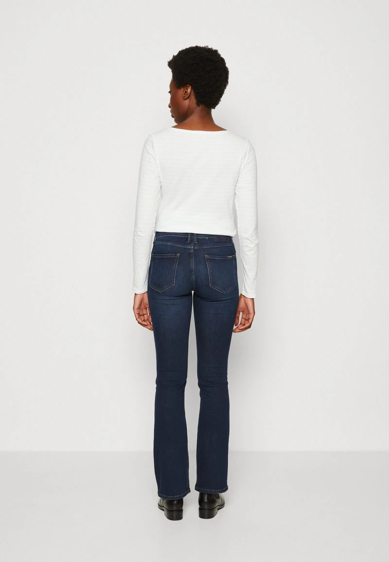 Marc O'Polo DENIM TROUSERS MID WAIST REGULAR LENGTH - Flared Jeans - Clean Blue 3 Marc O'Polo DENIM TROUSERS MID WAIST REGULAR LENGTH - Flared Jeans - Clean Blue – Bild 3