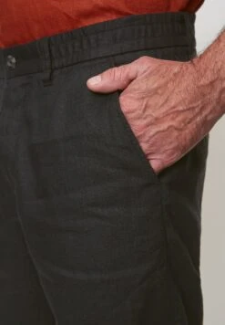 Marc O'Polo MODELL RESO - Shorts - Black -Mode Familie cf6043326c004348bc55a52d1d395749