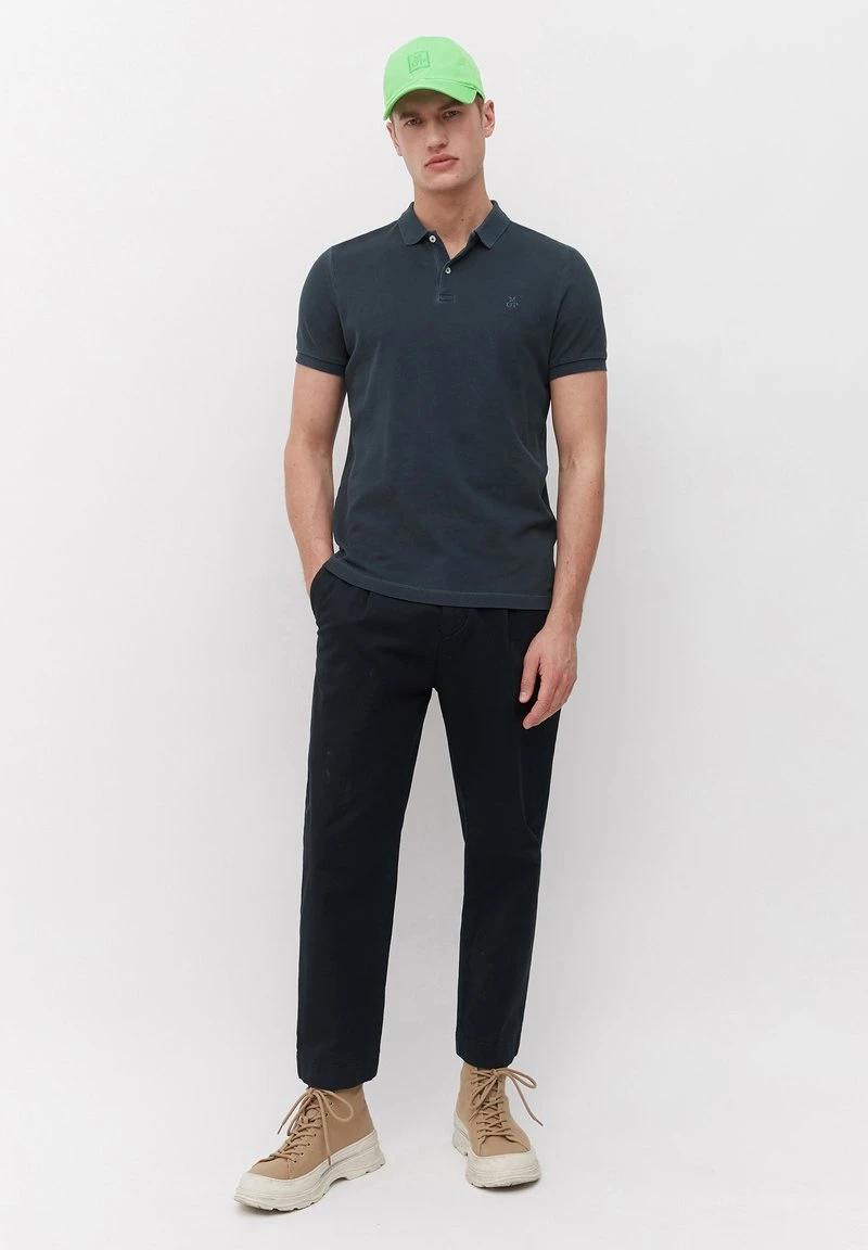 Marc O'Polo SHORT SLEEVE BUTTON PLACKET COLLAR AND CUFFS - Poloshirt - Dark Navy 2 Marc O'Polo SHORT SLEEVE BUTTON PLACKET COLLAR AND CUFFS - Poloshirt - Dark Navy – Bild 2