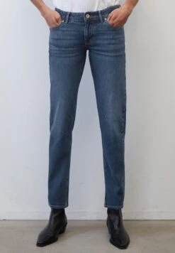 Marc O'Polo MODELL ALBY AUS STRETCH - Jeans Straight Leg - Authentic Mid Blue Wash 8 Marc O'Polo MODELL ALBY AUS STRETCH - Jeans Straight Leg - Authentic Mid Blue Wash -Mode Familie d4600363de644df3beee9f173708e8d9