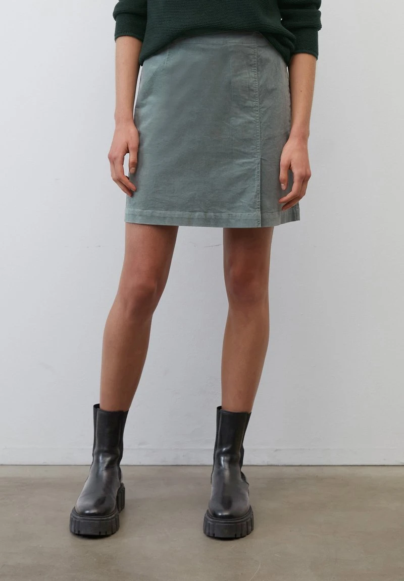 Marc O'Polo SKIRT EASY SHAPE WITH CUTLINE PLEAT DETAIL, SHORT LENGTH - A-Linien-Rock - Deep Lake Green 2 Marc O'Polo SKIRT EASY SHAPE WITH CUTLINE PLEAT DETAIL, SHORT LENGTH - A-Linien-Rock - Deep Lake Green – Bild 2