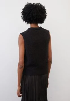 Marc O'Polo SLEEVELESS ROUND NECK - Strickpullover - Black 8 Marc O'Polo SLEEVELESS ROUND NECK - Strickpullover - Black -Mode Familie d868bb5864c74fa6879b1454dd495bea