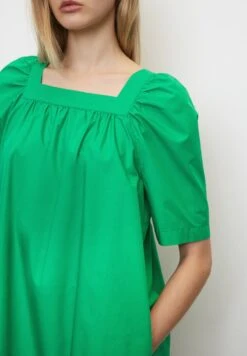 Marc O'Polo BOHEMIAN MIDI STYLE, GATHERINGS, CARREE NECKLINE - Freizeitkleid - Vivid Green -Mode Familie d93ee0cbd30d4f44a99efe3b27808e06